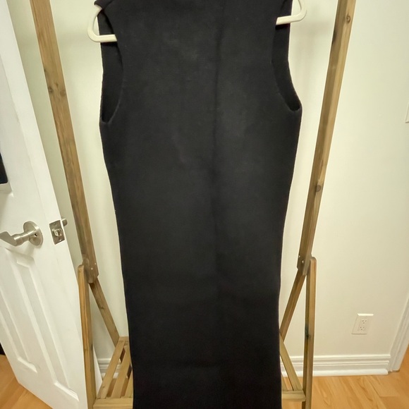 Black knit long vest - Picture 2 of 4